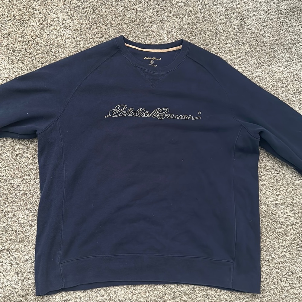 Eddie Bauer crew neck